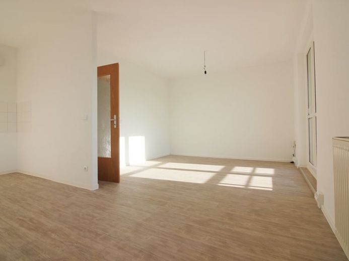 Nur 58 € Kaltmiete* 3-Raum-Wohnung mit Aussicht – Foto 1
