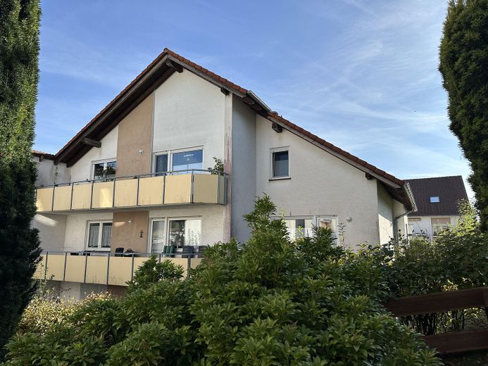 4-Zimmer-Wohnung mit Balkon in ruhiger Wohnlage! – Foto 1