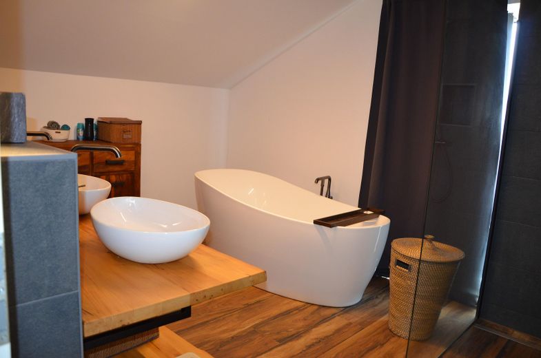 Badezimmer 2
