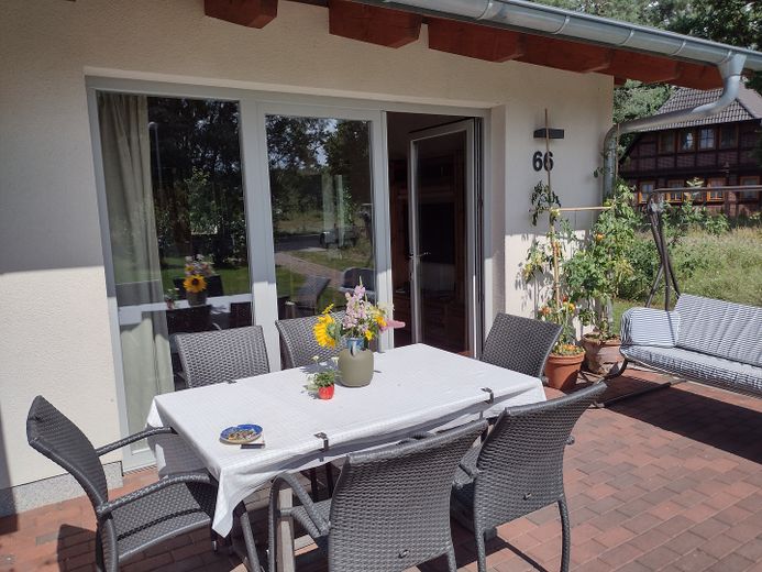 Einfamilienhaus im Umland von Berlin – Terasse Süd