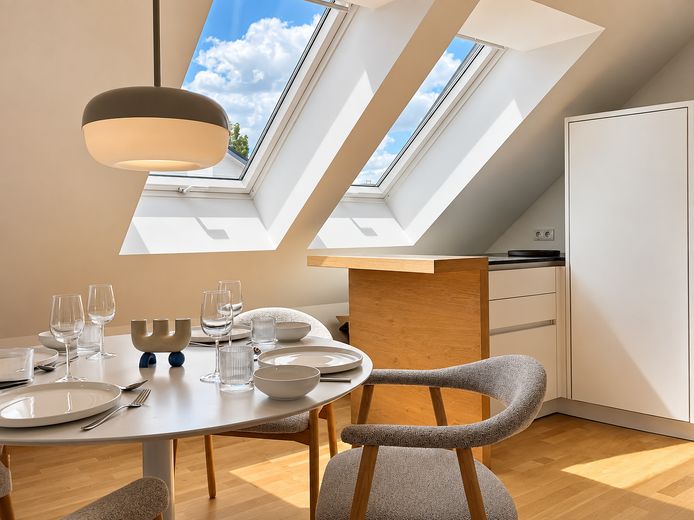 Penthouse mit Einbauküche – Titelbild