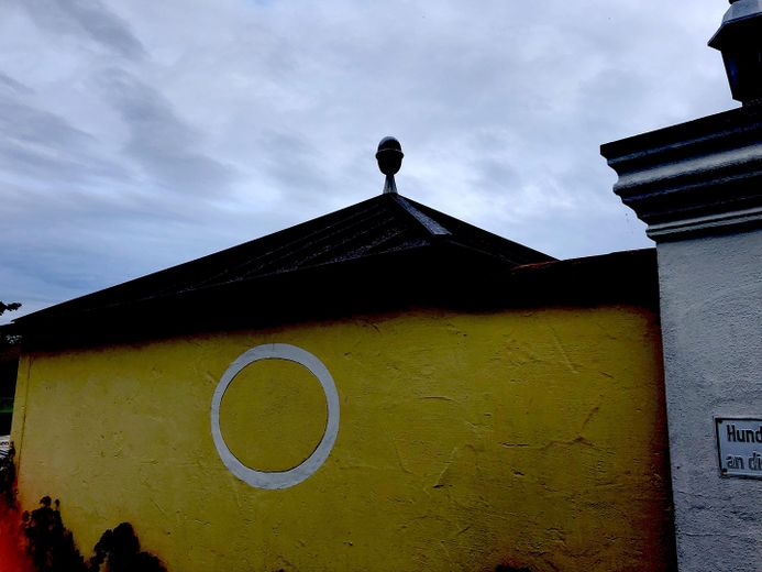 Repräsentativer Eingang