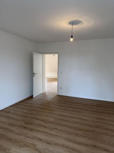 Wohnen im Denkmal: frisch sanierte 143-m²-Dachgeschosswohnung mit Haus-im-Haus-Charakter – Foto 6