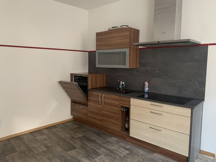 # Idealne dla waszego WG: Przestronne mieszkanie o powierzchni 130 m² z nową łazienką i dużą kuchnią z jadalnią w najlepszej lokalizacji – Photo 7