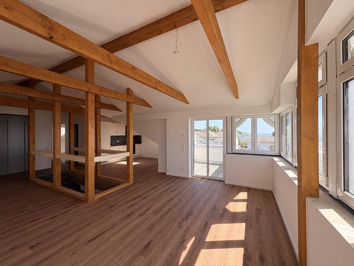 Penthouse - Neubau- Erstbezug mit Meerblick – Wohnzimmer