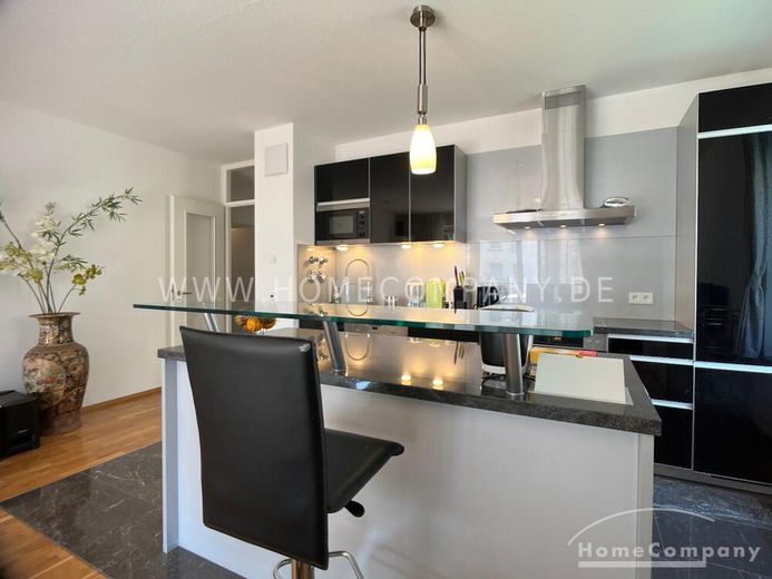 Europaviertel
8071844 – 
Moderne 3-Zimmerwohnung, komplett möbliert  &  ausgestattet – 71cbf1292f5e5311d61f671f31e7086ae0399716.jpg