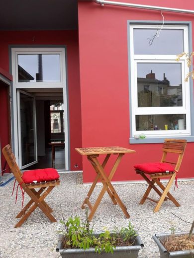 Residential and commercial building Vor dem Steintor from private owner – 1. Etage Terrasse
