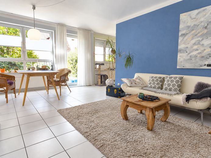 ***EIN ZUHAUSE MIT HERZ – LICHT, TERRASSE UND RUHE.... IM SCHÖNEN OFFENTHAL*** – Foto 2