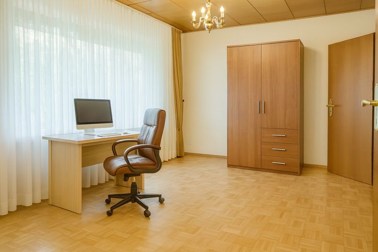 Arbeitszimmer - Beispielmöbel