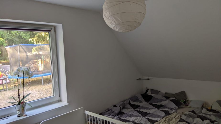 Wohnen fast wie im freistehenden Haus – Endreihenhaus mit großem, privatem Garten direkt am Wald – 1. Schlafzimmer OG