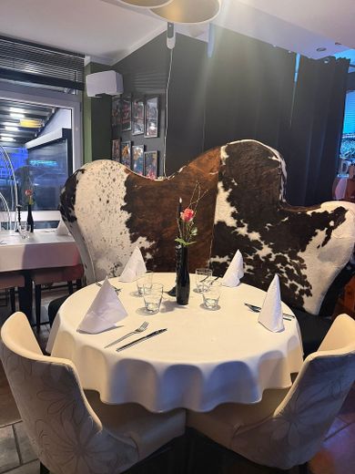 Stylowa restauracja / lokal dla wyrafinowanej gastronomii śródziemnomorskiej w Darmstadt-Griesheim – Foto 42