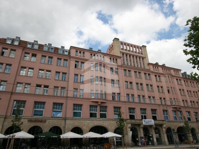 Südvorstadt’taki Volkshaus’ta prestijli ofis alanları (yaklaşık 262 m² / 8 oda) – Fotoğraf 1