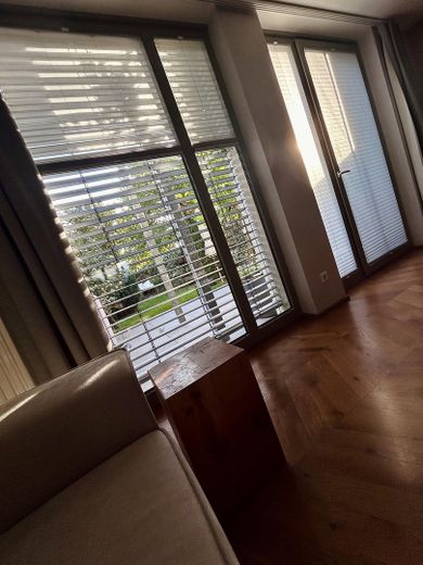 Wunderschöne Maisonette-Wohnung in bester Lage mit Garten - Erbpacht – EG Wohnzimmer