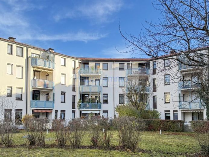 - 2-Zimmer-Dachgeschoß-Wohnung im 3. OG / TG / Vermietet – Foto 1