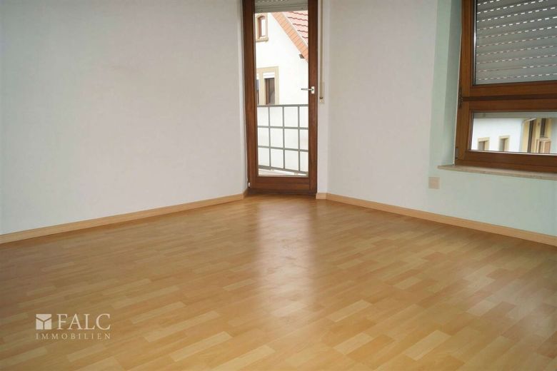 Vermietete Eigentumswohnung - Ideal für Kapitalanleger – Schlafzimmer - nach Renovierung