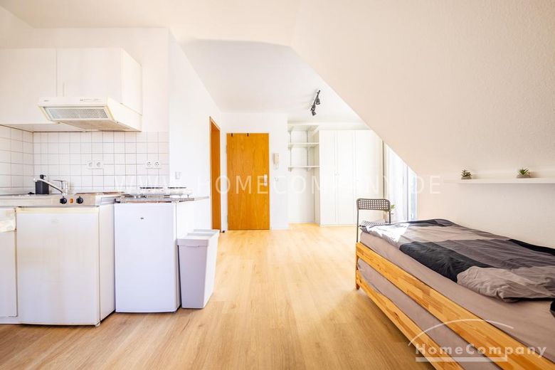 23447 HomeCompany Dresden Möbliert/Furnished Studio Apartment in Dresden mit Balkon Nähe Universität max. 2 Personen – d9f024aa4278f0227d0a9a317ec6127611fbfcfb.jpg