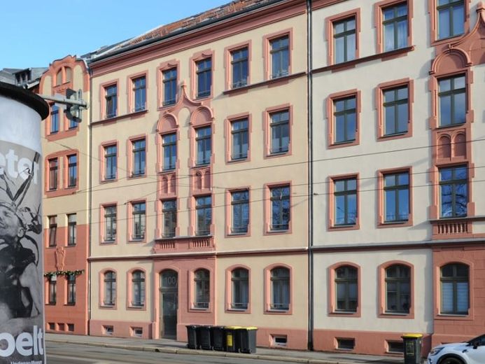 Wunderschön sanierte 5-Raum-Familienwohnung mit Balkon und EBK - Kernsanierung 2023 – Foto 1