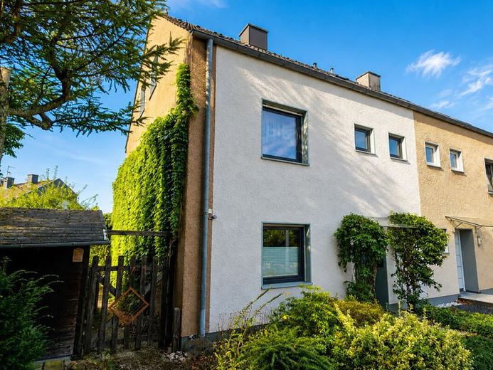 Familienhaus am Katternberg 
mit Raum für Gestaltung. – Foto 1