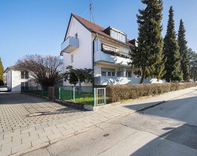Helle 2-Zimmer Dachgeschosswohnung in Karlsfeld bei München – Foto 2