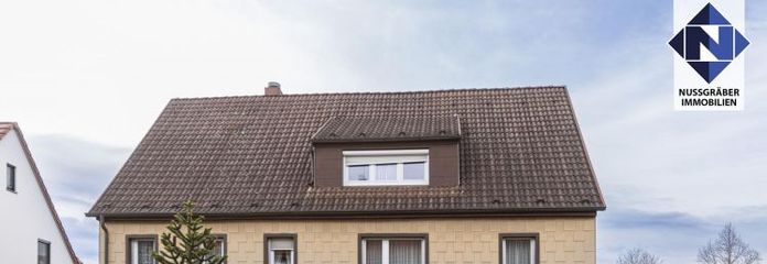 Großzügiges Generationenhaus mit 11 Zimmern und großem Hof- und Gartenbereich