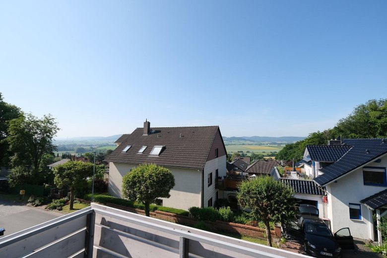 Einfamilienhaus im schönen Osterwald mit schöner Aussicht – Ausblick vom Balkon