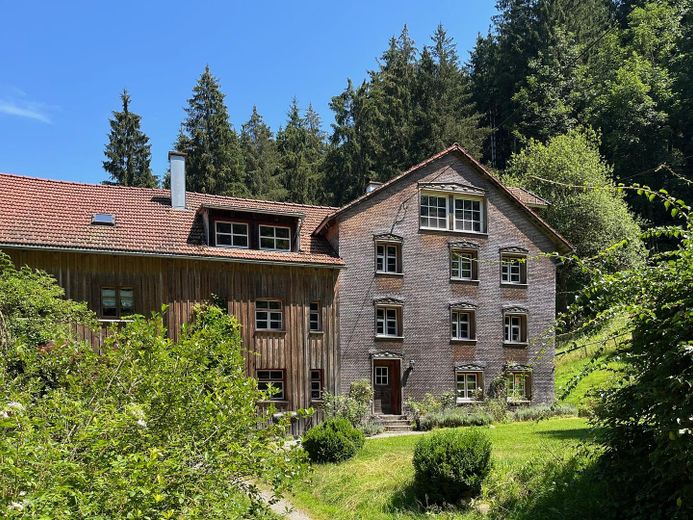 Historisches Bauernhaus im Allgäu in absoluter Alleinlage – Foto 12