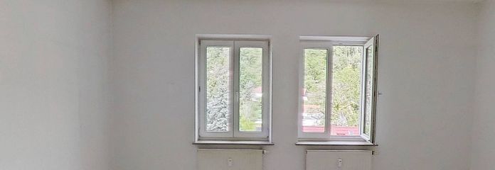 Cölln’da küvetli, konforlu 2 odalı daire – Ansicht I: Wohn- und Esszimmer