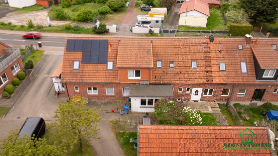 Reihenmittelhaus mit Garage und Garten - für den Käufer provisionsfrei – Foto 7