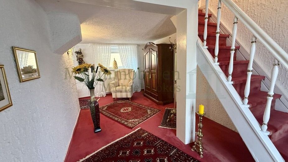 *** Charmantes Einfamilienhaus + Garage *** – EG Flur 1 Ansicht 1