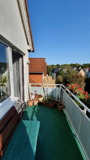 Balkon (jetzt mit Holzdielen!)