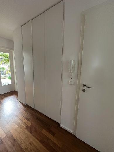 Provisionsfrei - Großzügige, lichtdurchflutete DG-Maisonette Wohnung - Fasangarten - provisionsfrei – Flur/ Eingang