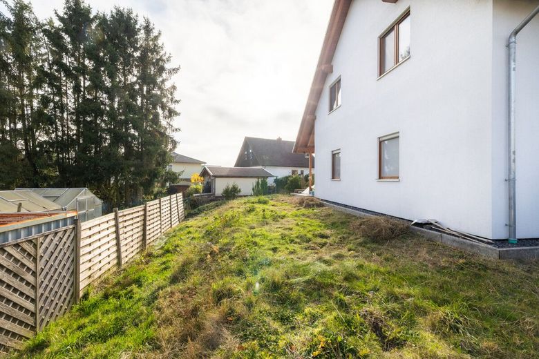 Ein Zuhause, das mitdenkt: modern, effizient und familienfreundlich! Familienhaus mit viel Platz! – Garten