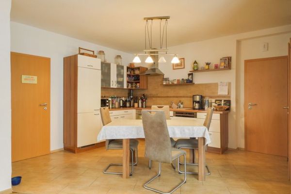 *** Altbau incontra modernità – Casa versatile per tutta la famiglia