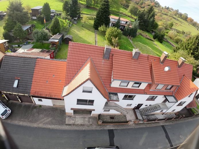 Haus_oben-Front