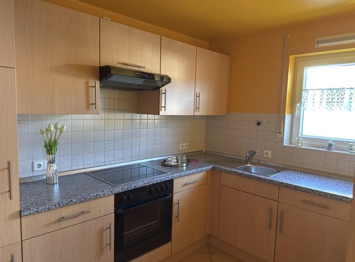 Maisonette-Wohnung mit Südbalkon * Provisionsfrei! – Küche