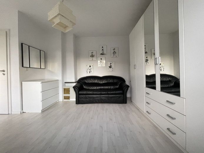 Charmantes Reihenmittelhaus mit Wintergarten, Terrasse &amp; moderner Technik in Mannheim-Herzogenried – Schlafzimmer_2_OG