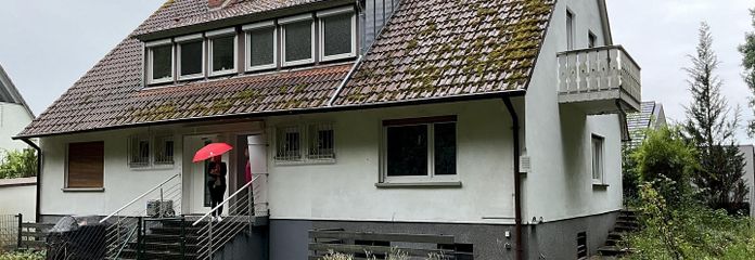 Die Hauseingangsseite der DHH