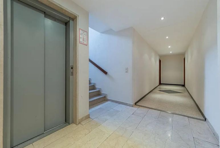 Schöne, geräumige zwei Zimmer Wohnung in Oederweg, Frankfurt am Main, Nordend-West – Foto 5