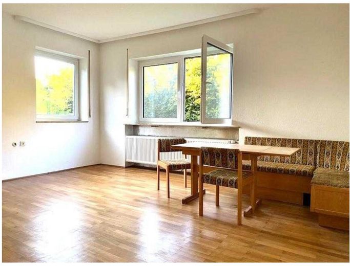 Geräumiges Zimmer EG