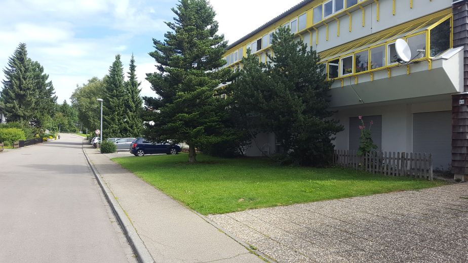 Schöne 3 Zimmer Penthouse Wohnung in Meßstetten – Foto 2