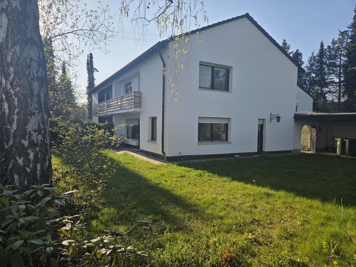 Ihr Rückzugsort in Ottobrunn:  Familien-DHH mit viel Platz und  sonnigem Garten & Top-Lage – Garten, Haus und Freisitz (re)
