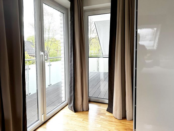Schlafzimmer 01