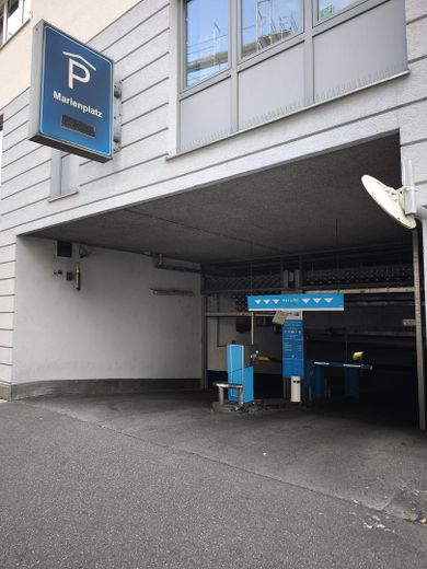 *** Büro am Marienplatz Stuttgart sofort frei *** – Einfahrt Tiefgarage Marienpl.