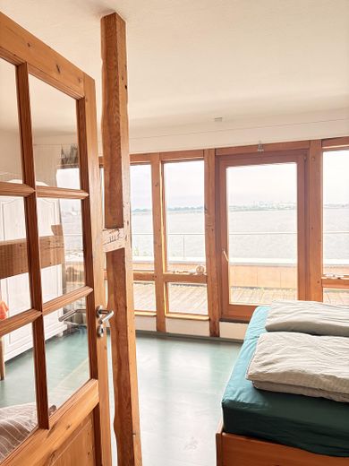 Exklusives Wohnhaus im Seebad Altefähr auf Rügen – Schlafzimmer
