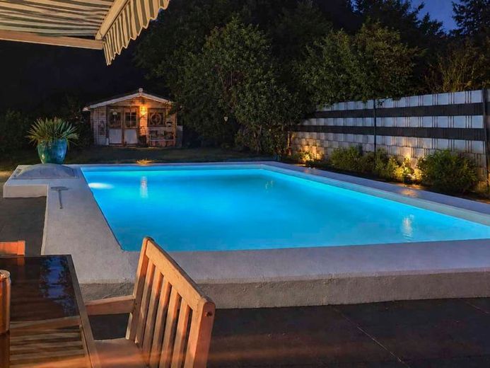 Urlaubsfeeling mit Pool - charmante Doppelhaushälfte mit viel Liebe zum Detail – Foto 1