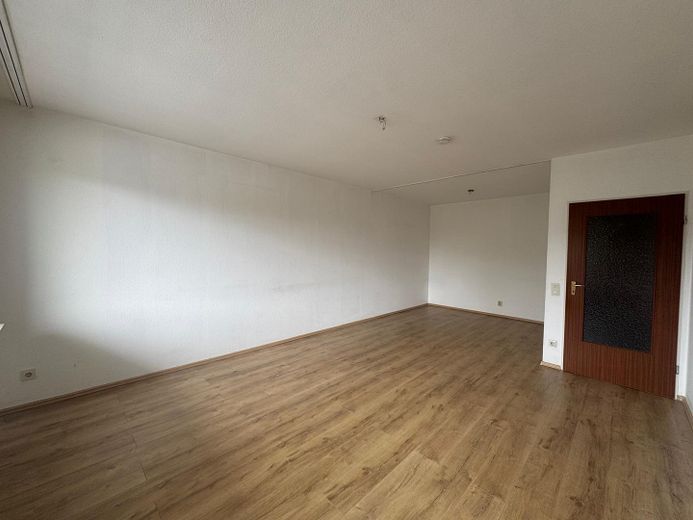 Helles Single-Appartement mit Balkon – Foto 2