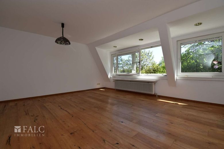 Wohnen in exponierter Lage von Stuttgart – Wohnzimmer