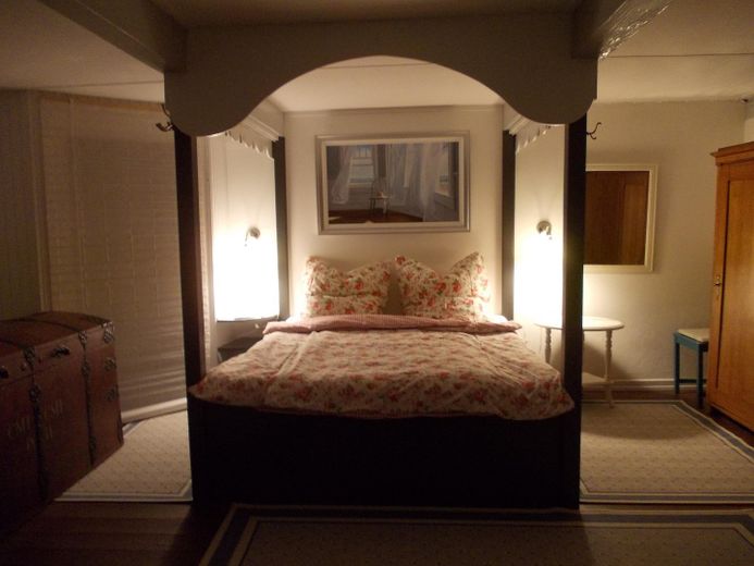 großes Schlafzimmmer