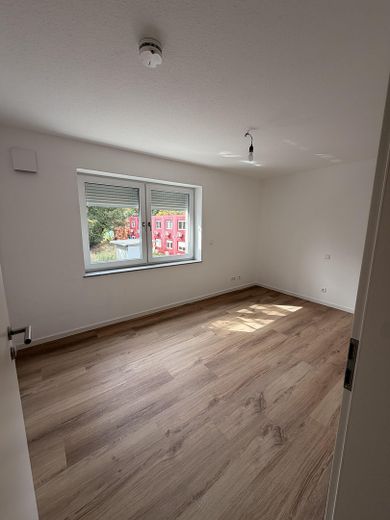 Neubau-Erstbezug: Mehrere 3-Zimmer-Wohnungen mit 67–72 m², Balkon & Energieklasse A+ – Foto 3
