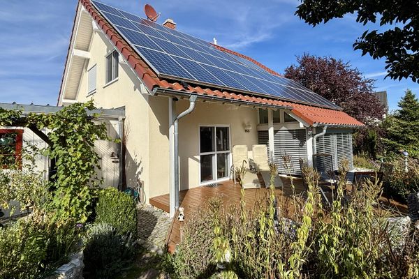 Lichtdurchflutetes, energetisch hochwertiges Einfamilienhaus in ruhiger Lage am Ansbacher Stadtrand